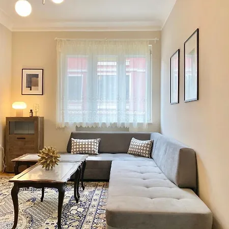 Centre For 6 Guests Appartamento Sofia